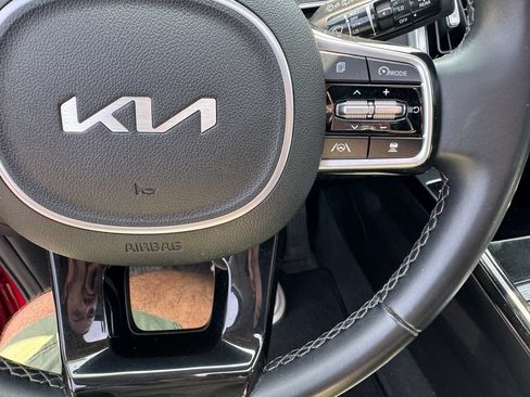 Used 2022 Kia Sorento SX AWD/4WD image 24