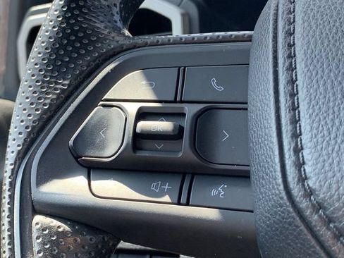 Used 2024 Toyota Tacoma SR5 AWD/4WD image 24