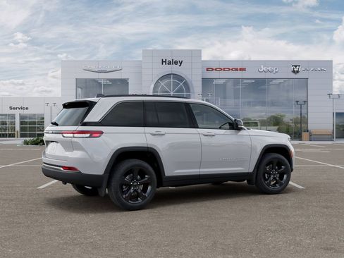 New 2026 Jeep Grand Cherokee Limited image 4