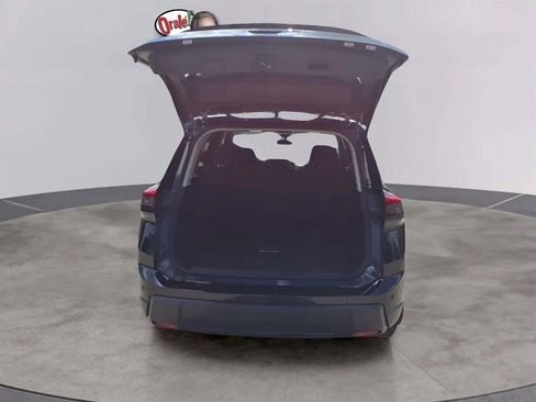 Used 2025 Nissan Rogue S image 20