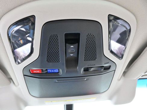 Used 2021 Subaru Outback Limited XT image 28