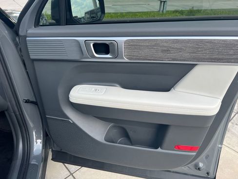Certified 2024 Hyundai Santa Fe Limited FWD image 6