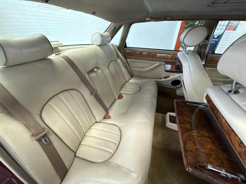 Used 1997 Jaguar XJ Vanden Plas RWD image 22