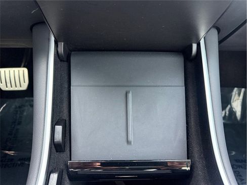 Used 2019 Tesla Model 3 Performance image 22