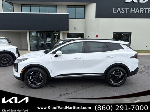 New 2026 Kia Sportage EX AWD/4WD image 2
