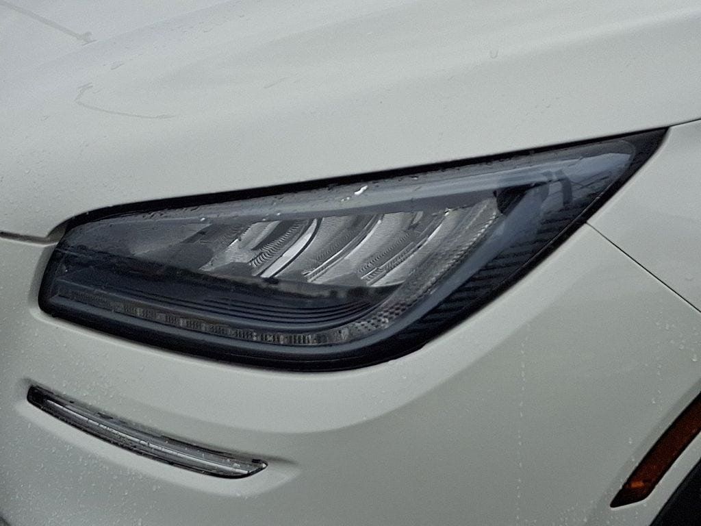 Certified 2020 Lincoln Corsair AWD w/ Equipment Group 101A image 9