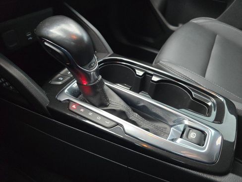 Used 2021 Chevrolet TrailBlazer LT w/ Premium Seating Package image 32