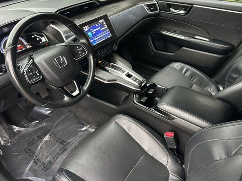 Used 2019 Honda Clarity Touring image 4