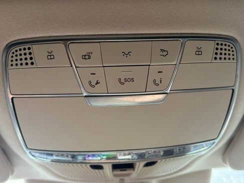 Used 2017 Mercedes-Benz S 550 Sedan image 30