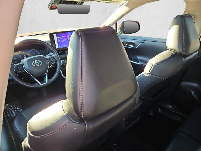 Used 2023 Toyota RAV4 Limited AWD/4WD image 16