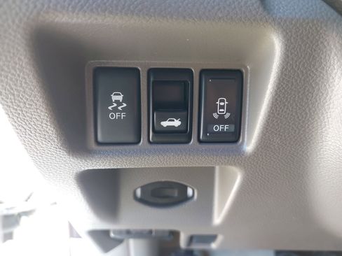 Used 2012 INFINITI G37 Sport w/ Premium Pkg image 26