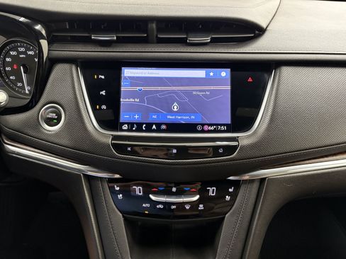 Used 2020 Cadillac XT5 Premium Luxury AWD/4WD image 15
