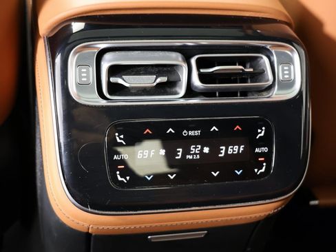 Used 2022 Mercedes-Benz S 580 4MATIC Sedan image 33