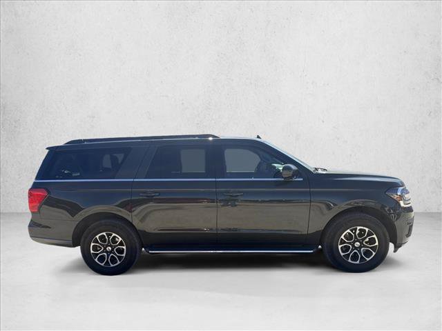 Used 2022 Ford Expedition Max XLT AWD/4WD image 6