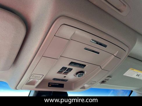 Used 2019 GMC Yukon XL Denali w/ Open Road Package image 32