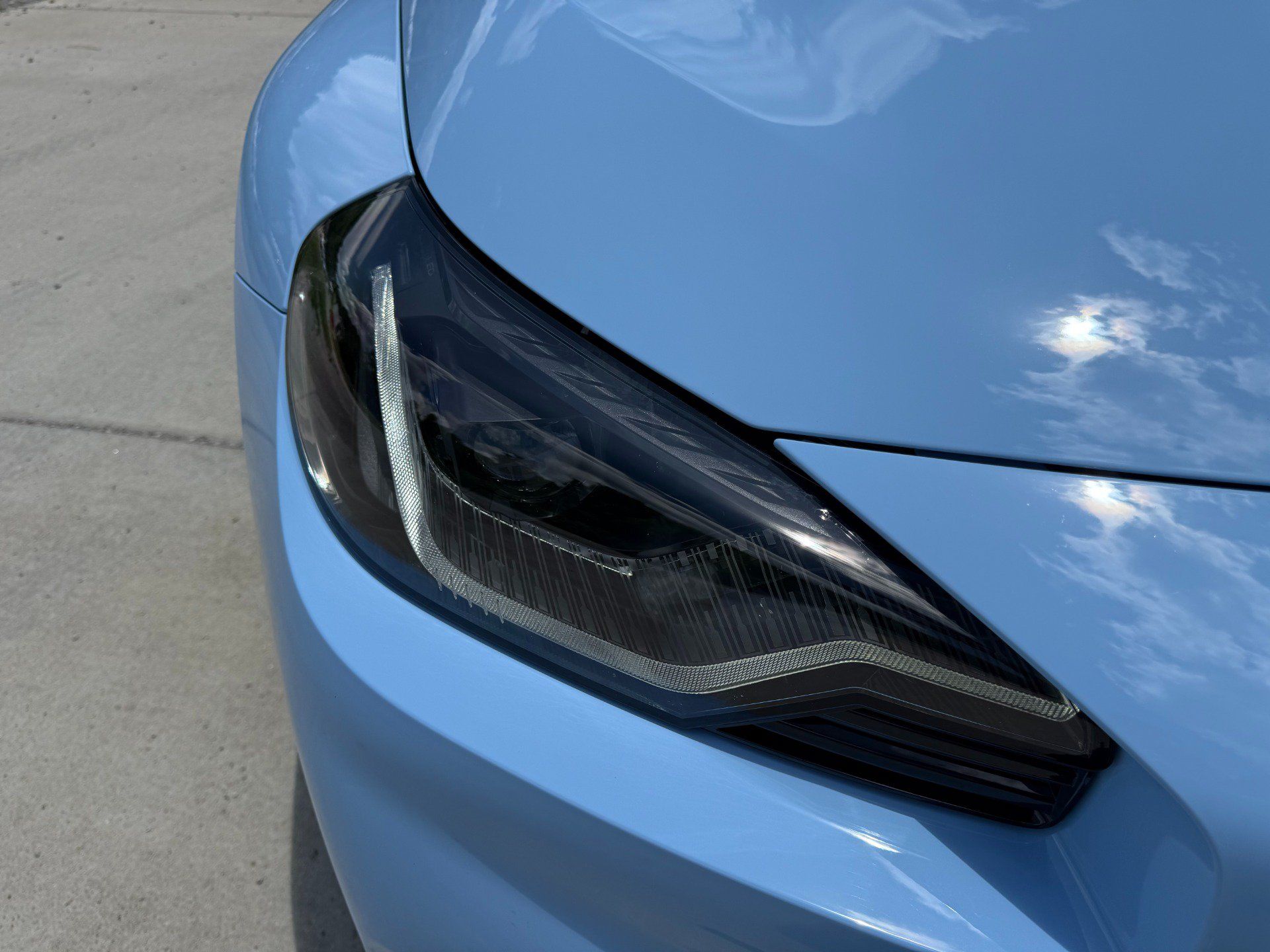 Used 2023 BMW M2 w/ Lighting Package RWD image 47