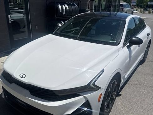 Used 2021 Kia K5 GT-Line AWD/4WD image 2