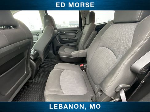 Used 2017 Chevrolet Traverse LT w/ Style and Technology Package FWD image 21