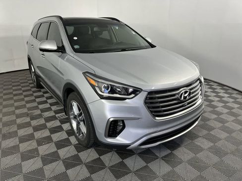 Used 2017 Hyundai Santa Fe Limited w/ Cargo Package image 2