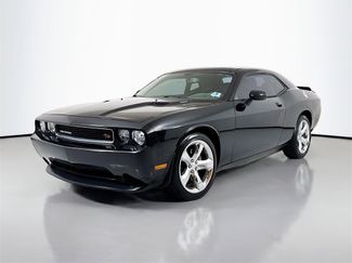 Used 2014 Dodge Challenger R/T image 1
