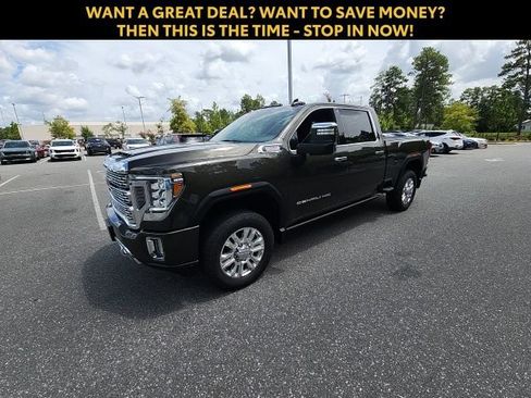 Used 2022 GMC Sierra 3500 Denali w/ Denali Ultimate Package AWD/4WD image 7