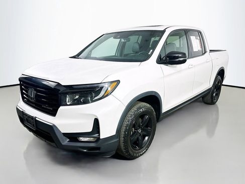 Used 2023 Honda Ridgeline Black Edition image 3