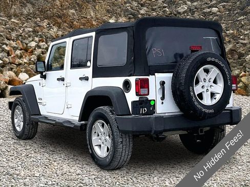 Used 2015 Jeep Wrangler Unlimited Sport w/ Quick Order Package 23S AWD/4WD image 11