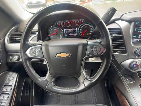 Used 2019 Chevrolet Tahoe LT AWD/4WD image 18