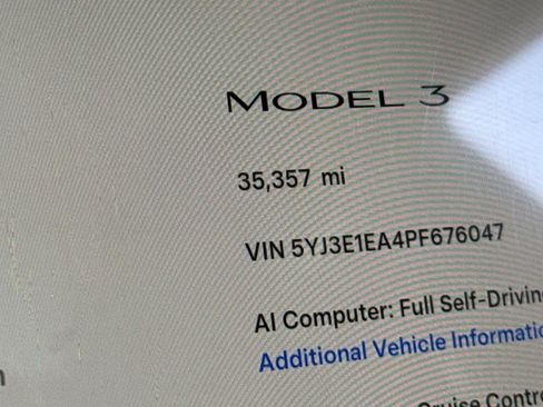 Used 2023 Tesla Model 3 Standard Range RWD image 33