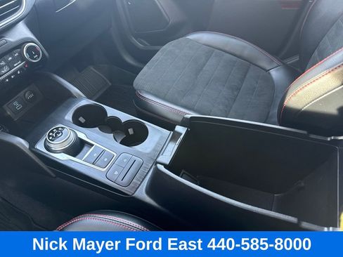 Used 2022 Ford Escape SEL w/ SEL Stealth AWD Package image 22