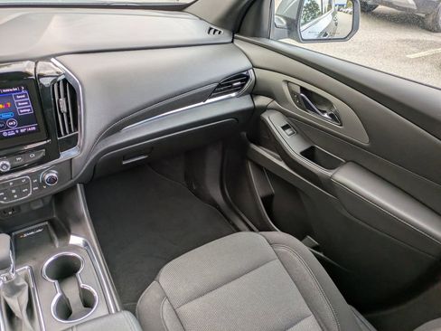 Certified 2023 Chevrolet Traverse LT image 18