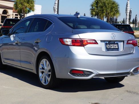 Used 2016 Acura ILX image 9