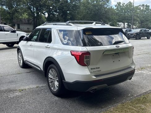 Used 2020 Ford Explorer Limited RWD image 4