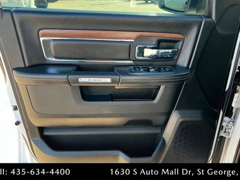 Used 2017 RAM 1500 Laramie image 14