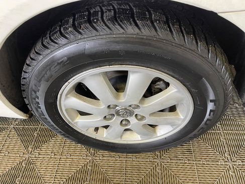 Used 2003 Toyota Camry XLE FWD image 19