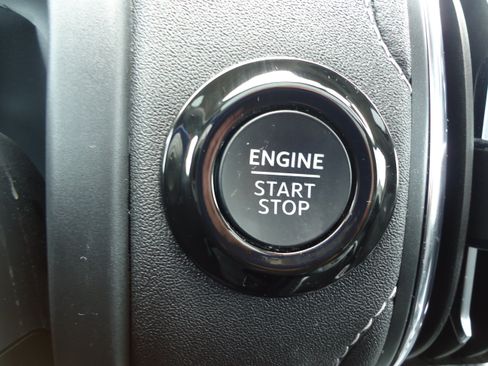 Used 2025 Ford Expedition Platinum AWD/4WD image 22