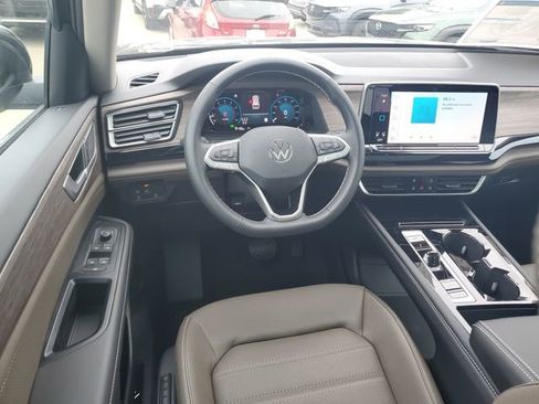 New 2026 Volkswagen Atlas SEL image 11