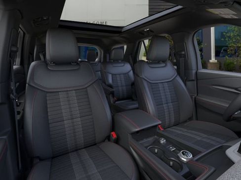 New 2026 Ford Explorer ST-Line AWD/4WD image 11