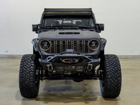 Used 2025 Jeep Gladiator Rubicon w/ Safety Group image 5