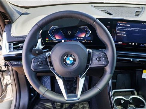 New 2027 BMW X1 xDrive28i AWD/4WD image 13
