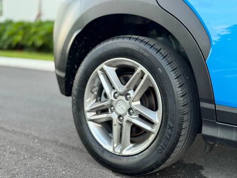 Used 2019 Hyundai Kona SE AWD/4WD image 17