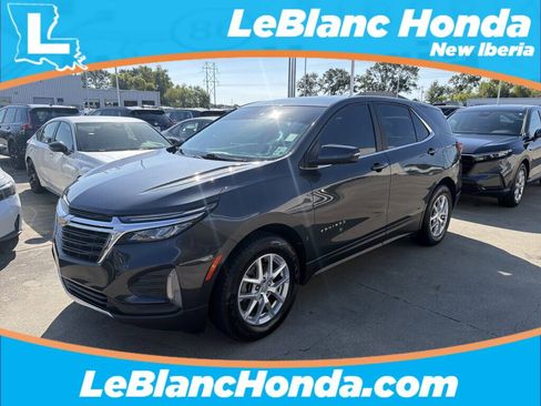 Used 2023 Chevrolet Equinox LT image 1