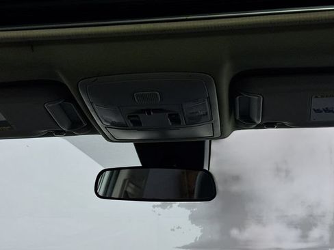 Used 2018 Toyota RAV4 XLE AWD/4WD image 21