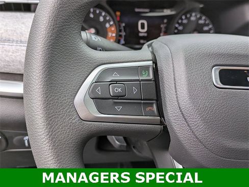 New 2025 Jeep Compass Sport image 17