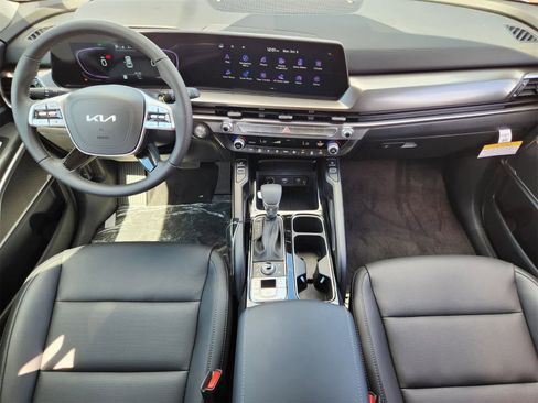 New 2025 Kia Telluride S image 23