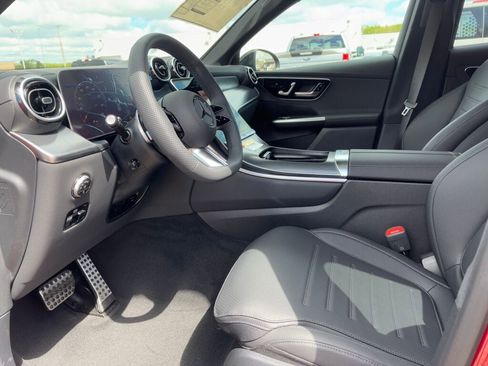 New 2025 Mercedes-Benz GLC 300 4MATIC image 7
