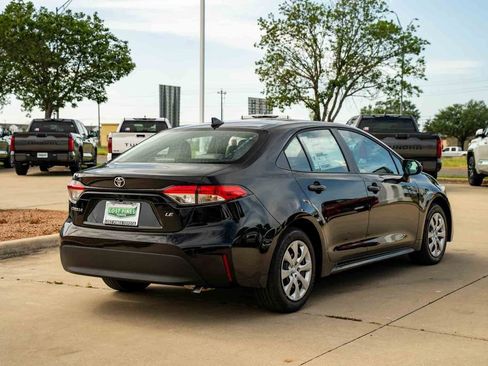 New 2026 Toyota Corolla LE FWD image 3