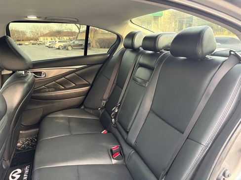 Used 2015 INFINITI Q50 Premium w/ Navigation Package image 38