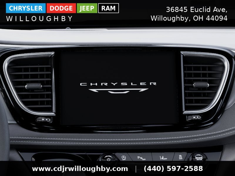 New 2027 Chrysler Pacifica Select FWD image 21