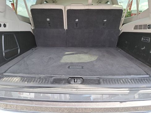 Used 2024 Jeep Wagoneer L Series II image 27